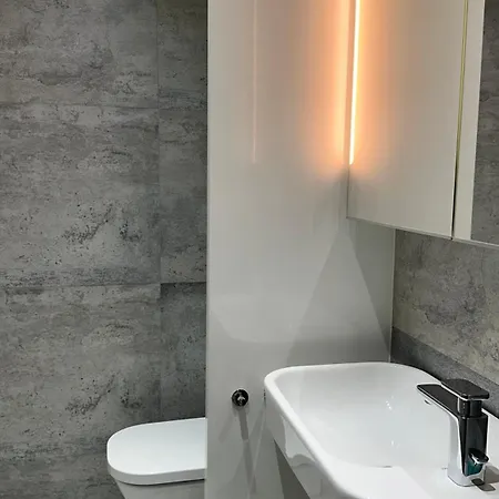 Apartament 567 *